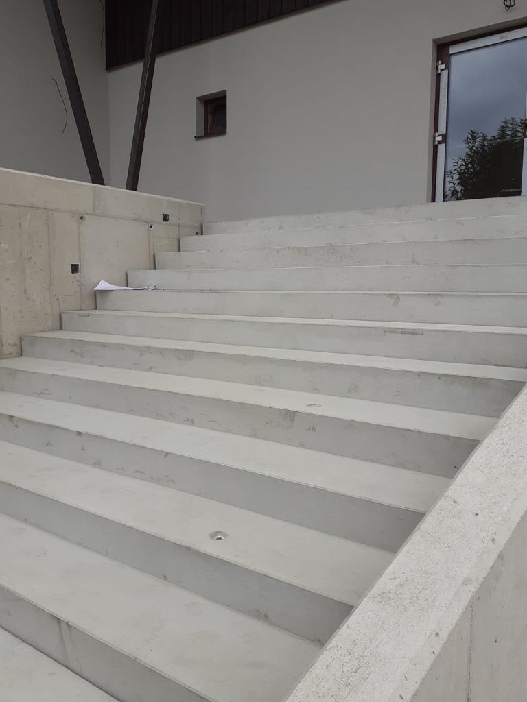 Pohledové schodiště